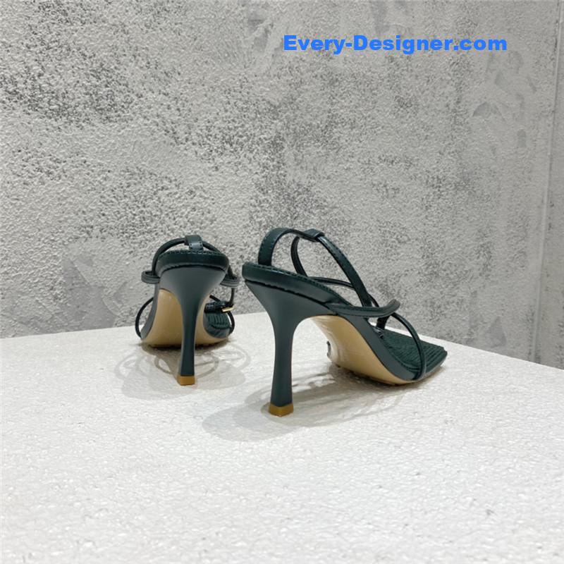 b0tt*ga Ven*ta classic heeled sandals