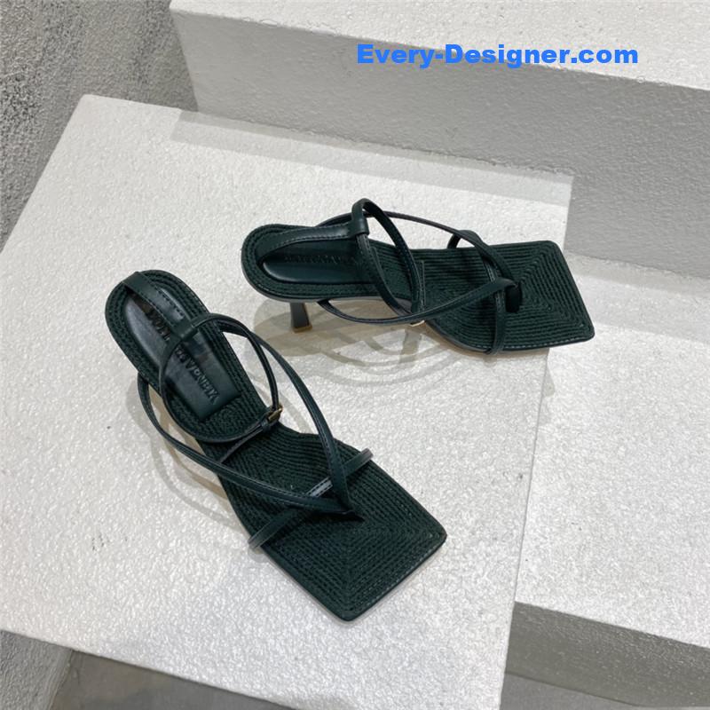 b0tt*ga Ven*ta classic heeled sandals