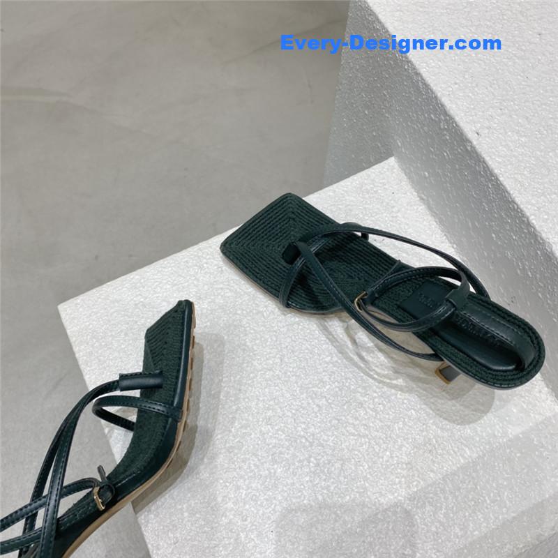 b0tt*ga Ven*ta classic heeled sandals