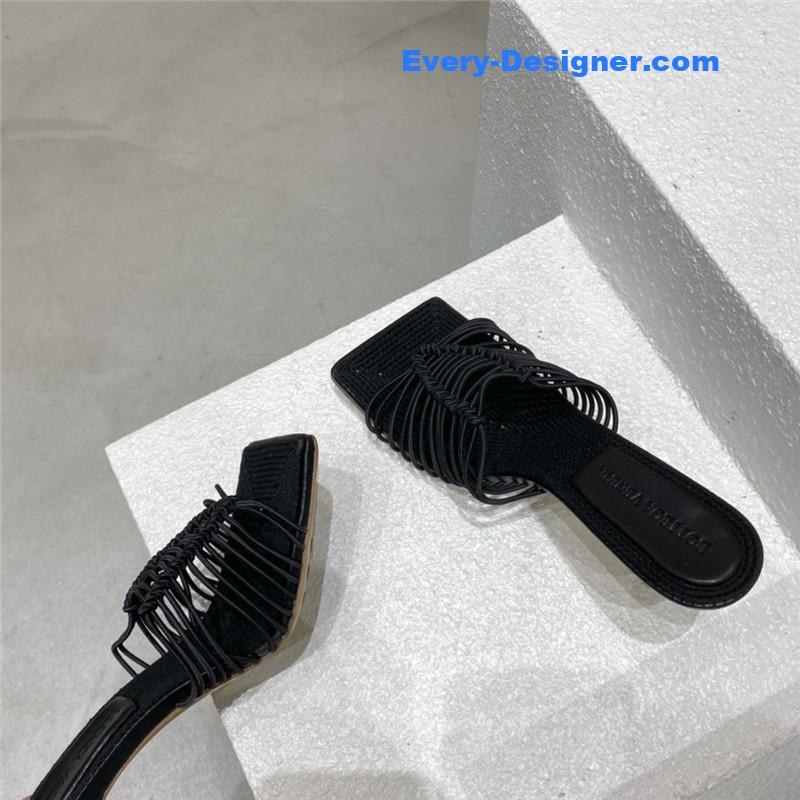 b0tt*ga Ven*ta classic heeled sandals