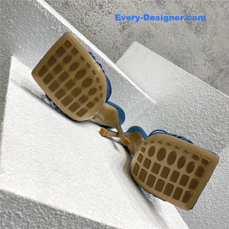 b0tt*ga Ven*ta classic heeled sandals