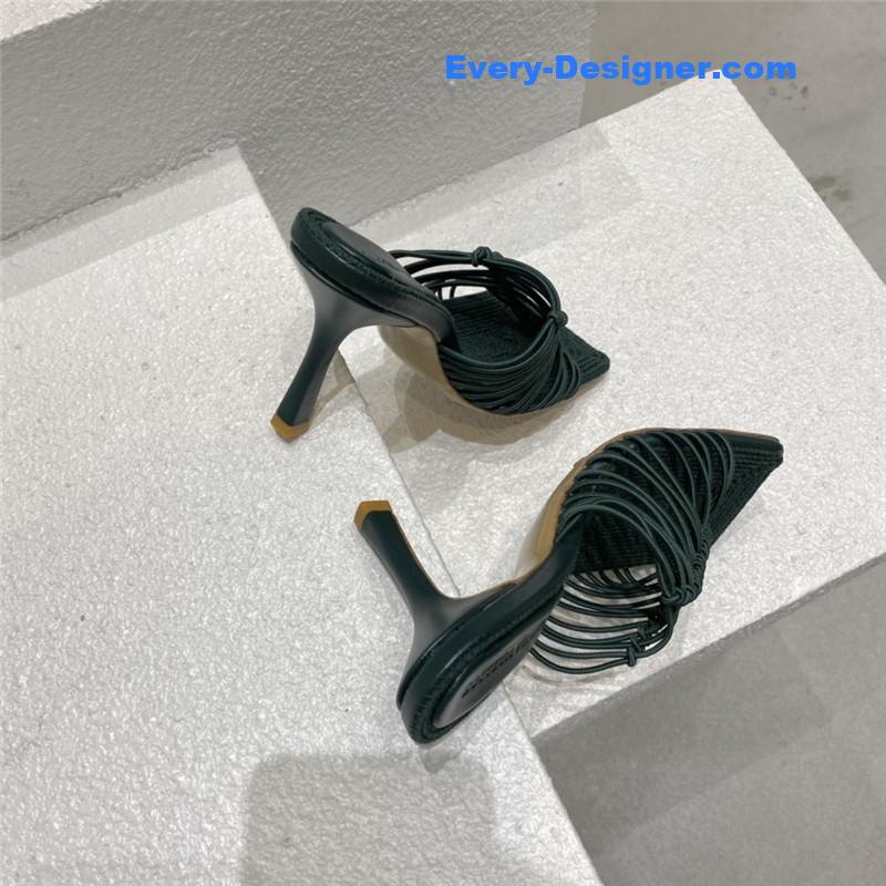 b0tt*ga Ven*ta classic heeled sandals