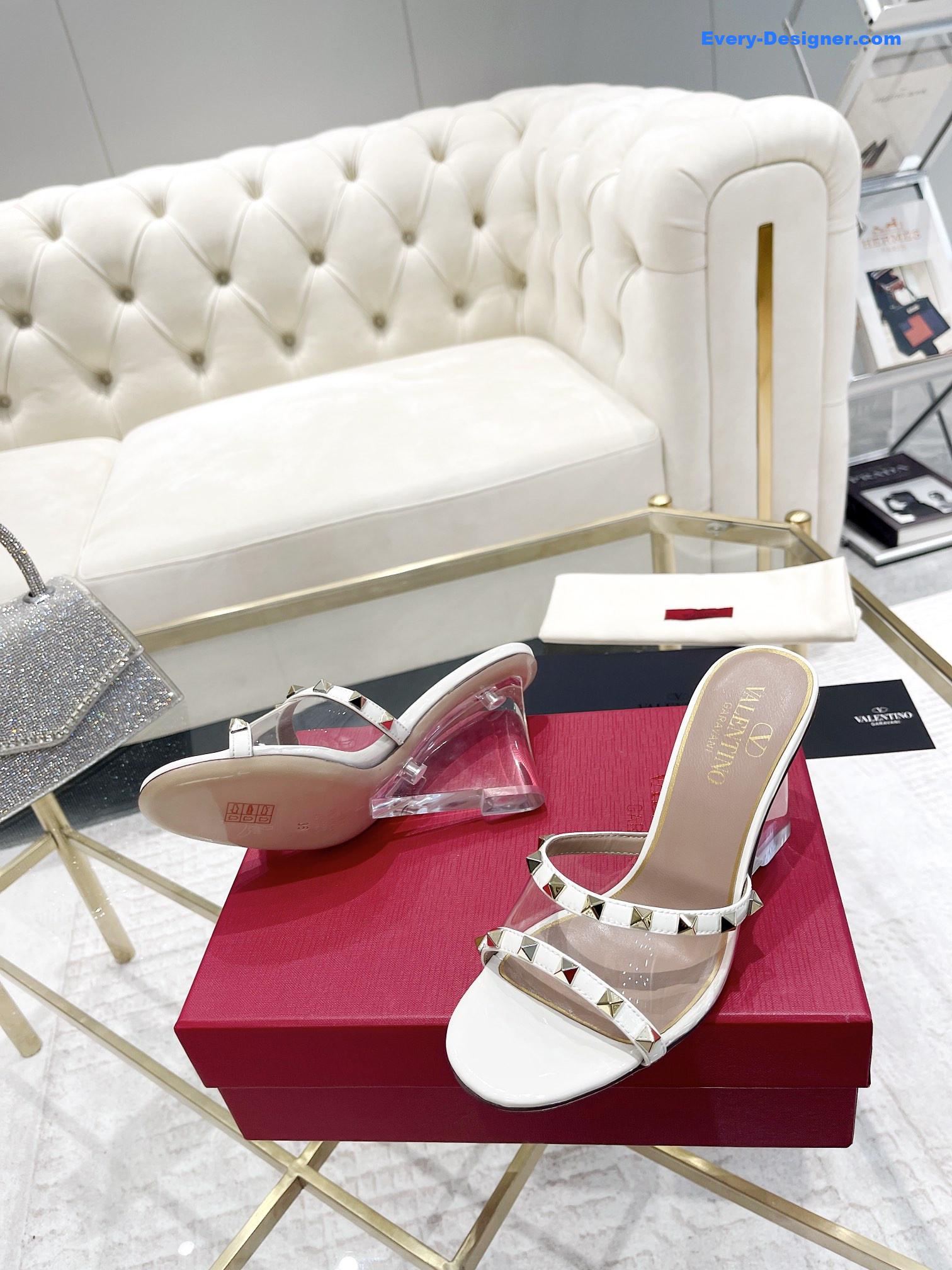 Va1e*ntin0 new high-heeled half slippers