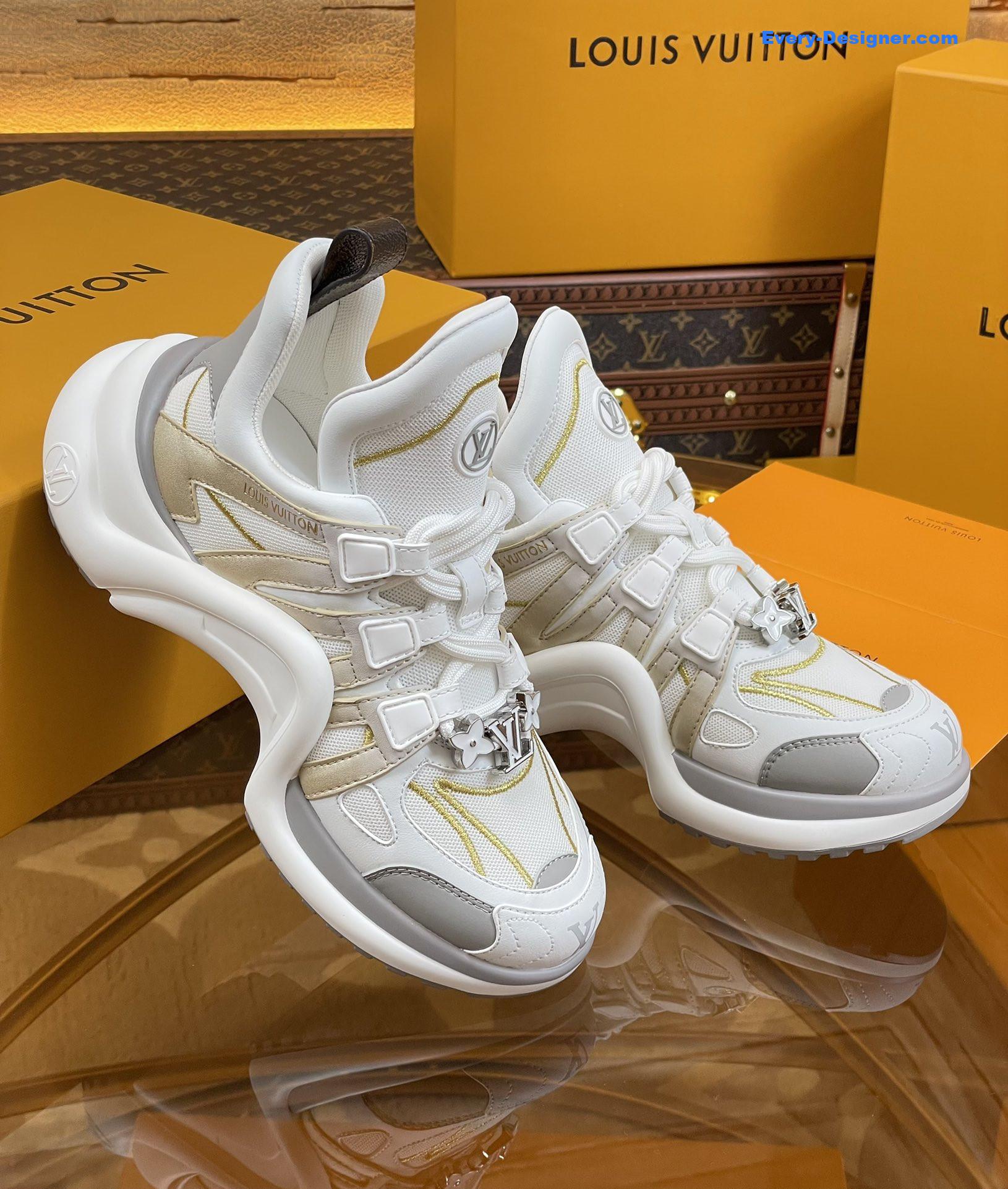 l0vis Vvtt0n lv hardware casual sports daddy shoes