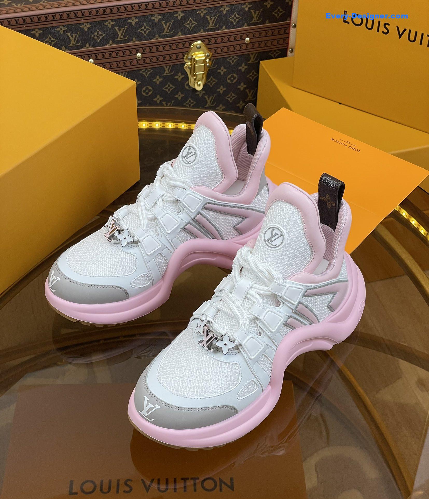 l0vis Vvtt0n lv hardware casual sports daddy shoes