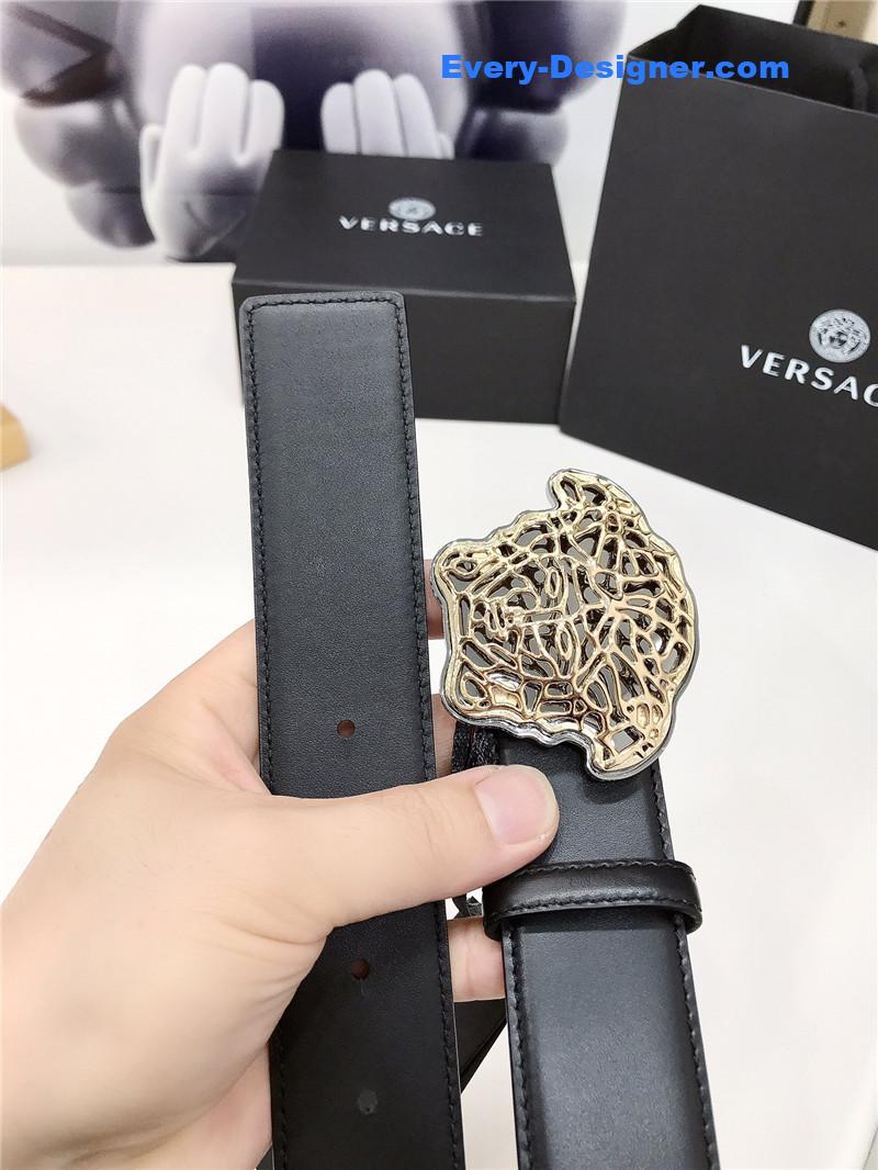 Versace cutout Medusa lam¨¦ buckle belt