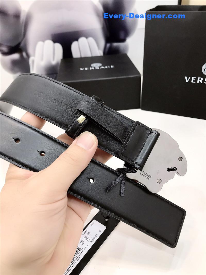 Versace cutout Medusa lam¨¦ buckle belt
