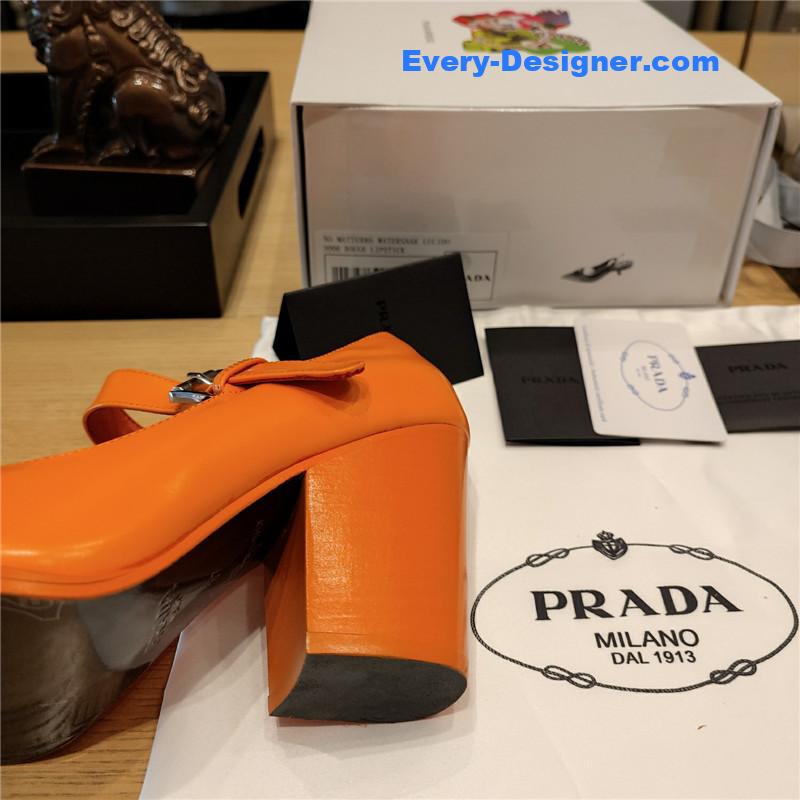Pra*a wedge shoes