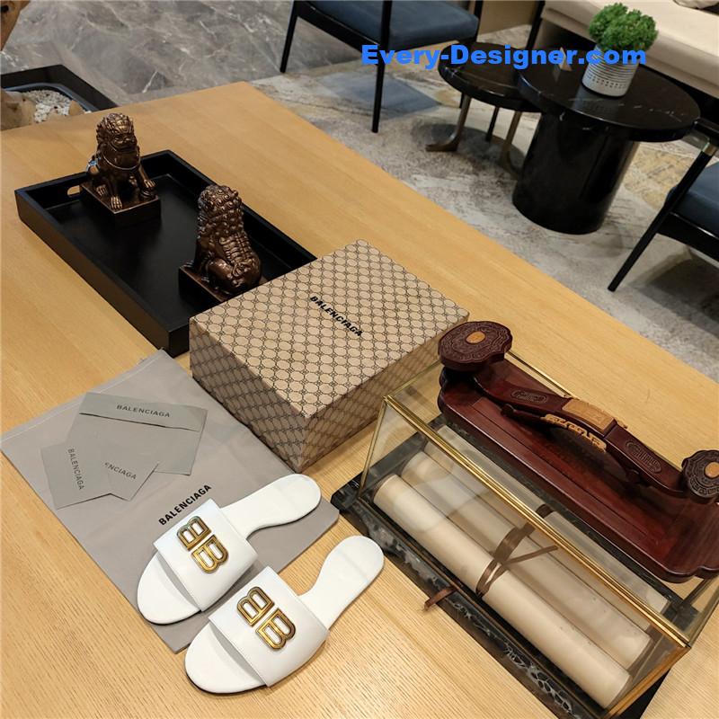 Ba1en*iaga flat heel round toe slide side slides