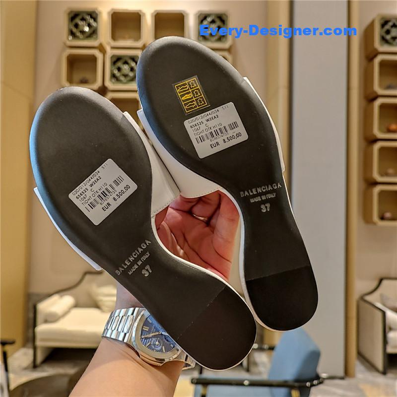 Ba1en*iaga flat heel round toe slide side slides