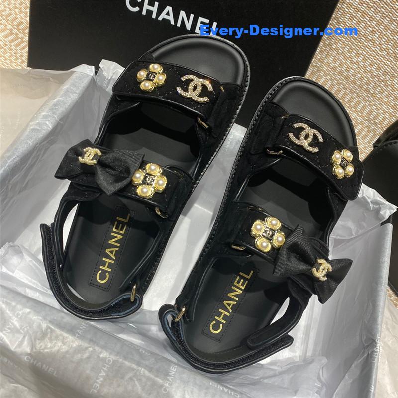 CC new Velcro sandals