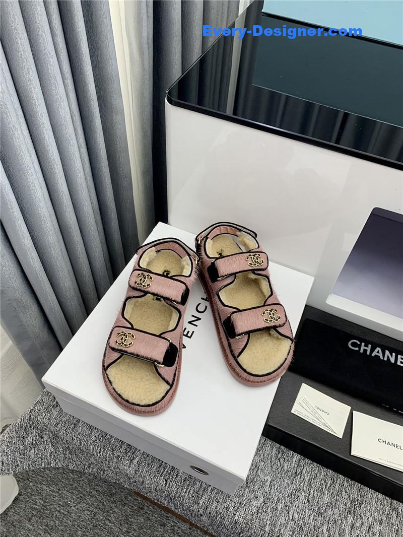 CC beach sandals