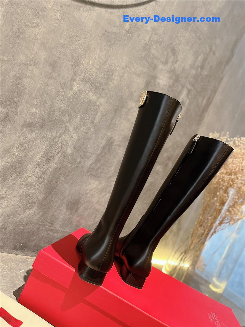 Va1e*ntin0 leather outsole mid boots