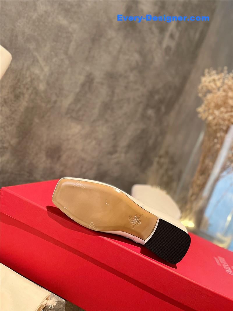 Va1e*ntin0 leather outsole mid boots