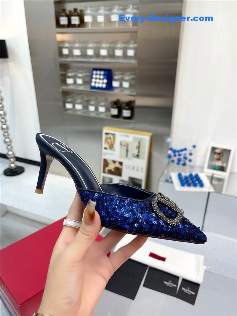 Va1e*ntin0 new sequin version v buckle classic slippers