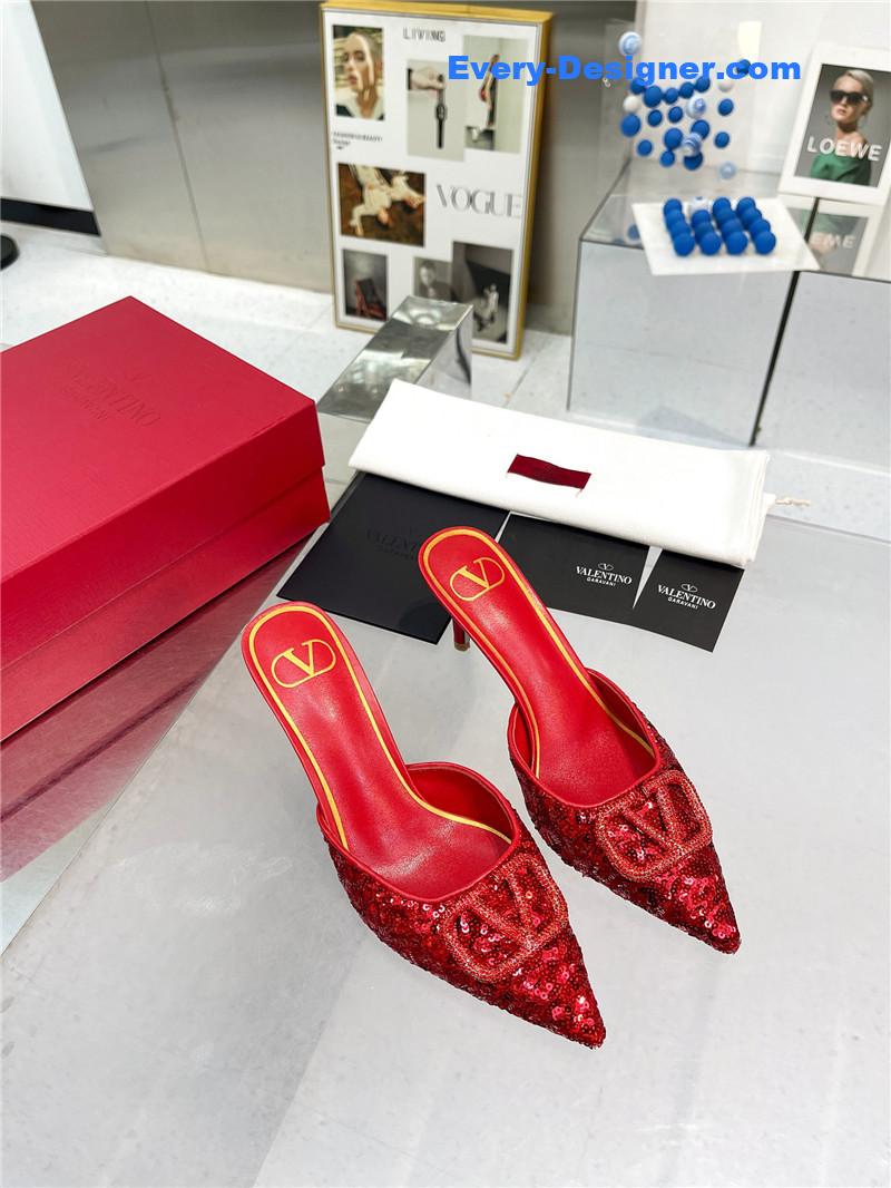 Va1e*ntin0 new sequin version v buckle classic slippers