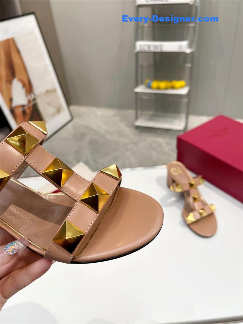 Va1e*ntin0 new high heel sandals