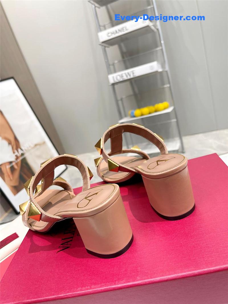 Va1e*ntin0 new high heel sandals