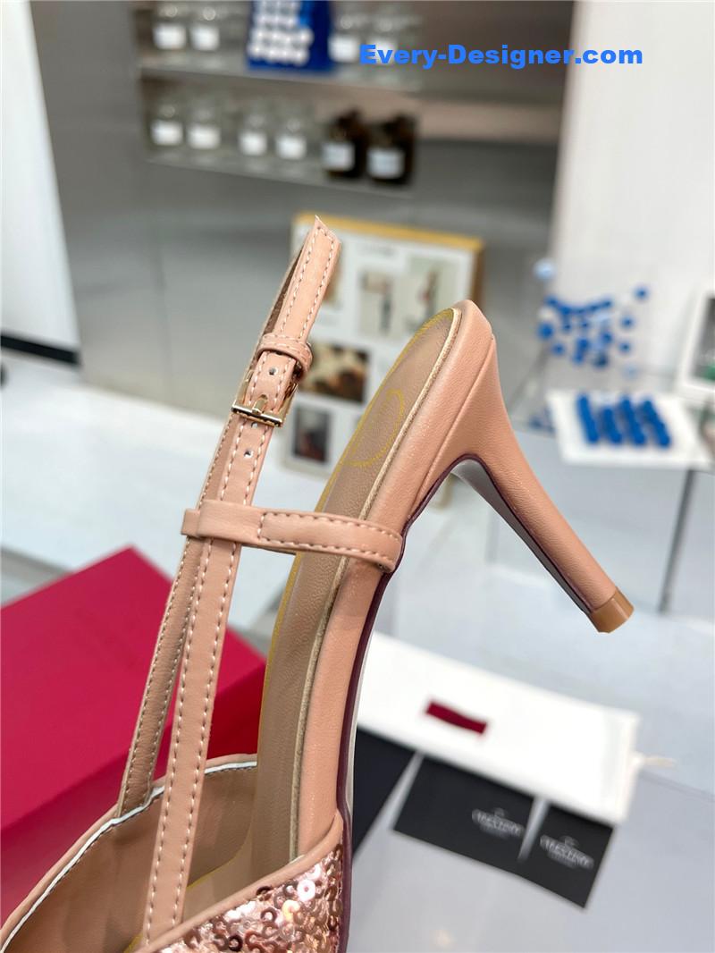 Va1e*ntin0 classic sandals in sequined version with v buckle