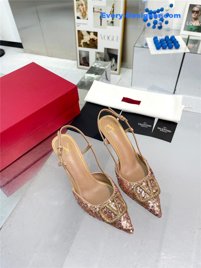 Va1e*ntin0 classic sandals in sequined version with v buckle