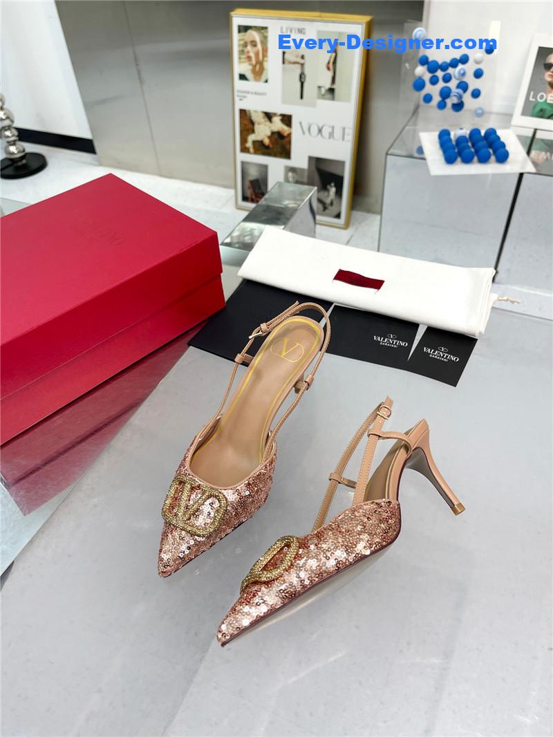 Va1e*ntin0 classic sandals in sequined version with v buckle