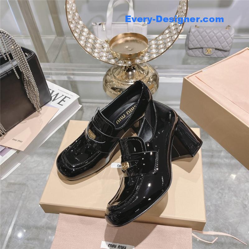 M1um1u gold coin loafer patent leather high heels