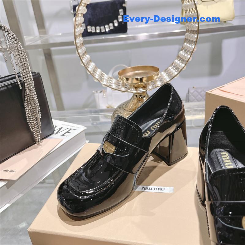 M1um1u gold coin loafer patent leather high heels