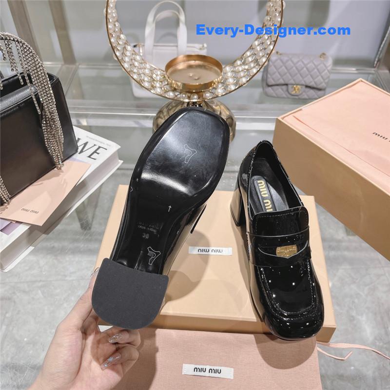 M1um1u gold coin loafer patent leather high heels