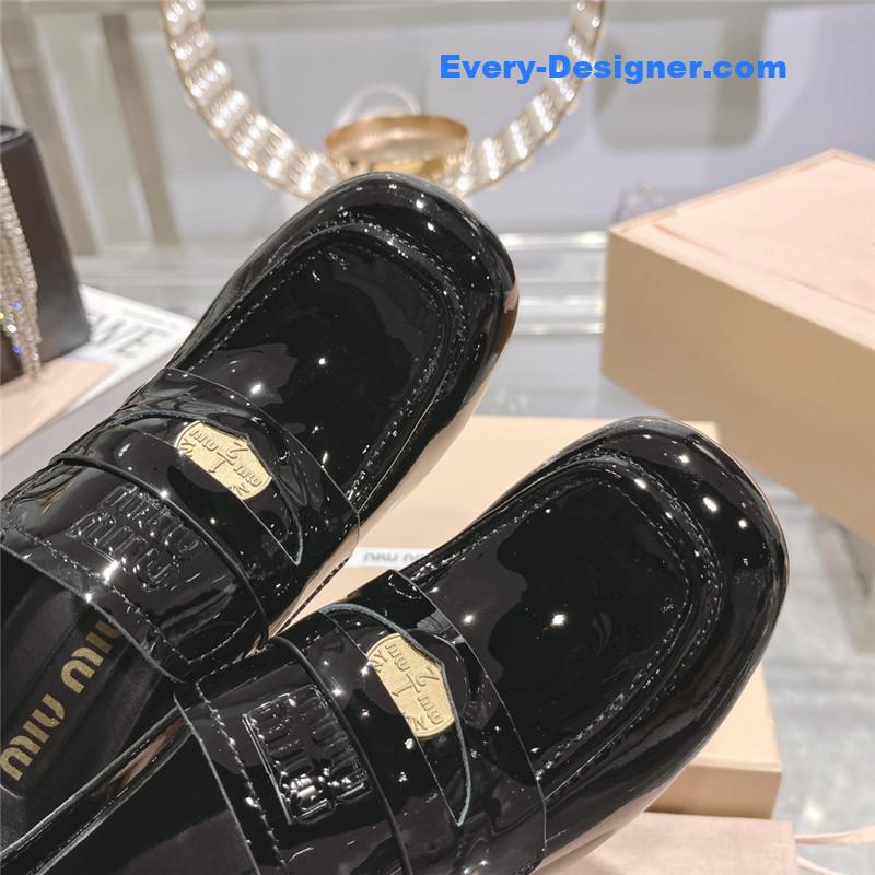 M1um1u gold coin loafer patent leather high heels