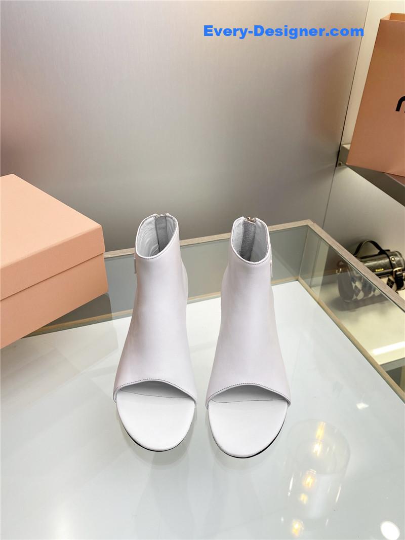 M1um1u fish mouth sandals