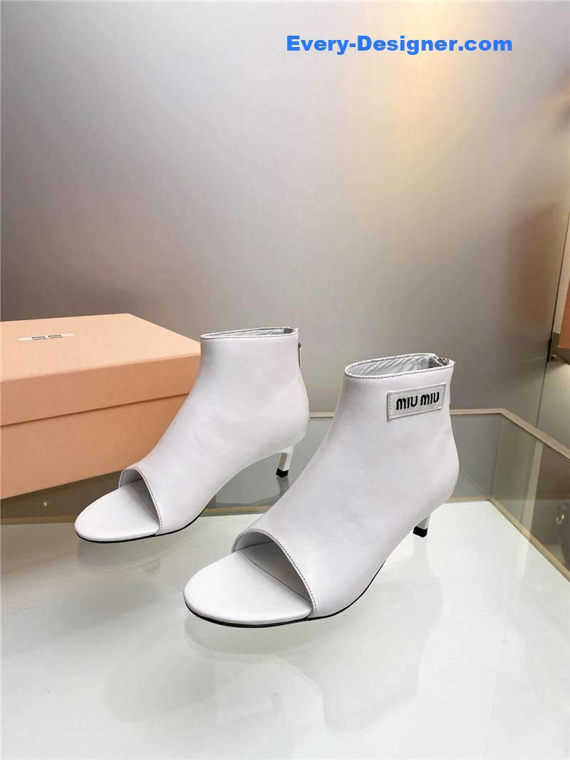 M1um1u fish mouth sandals