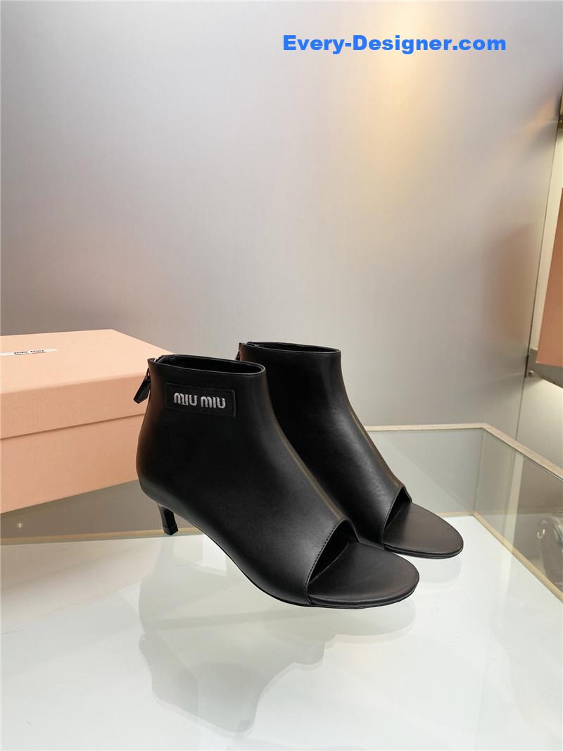 M1um1u fish mouth sandals