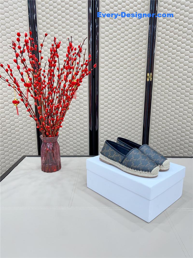 Ce1i*e new triumphal arch fisherman shoes