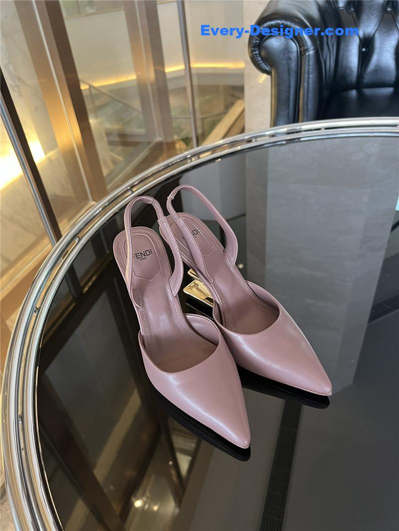 F**di f-shaped three-dimensional heel pumps