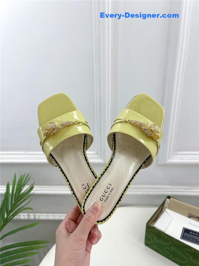 Gvc*1 new metal snake head slippers