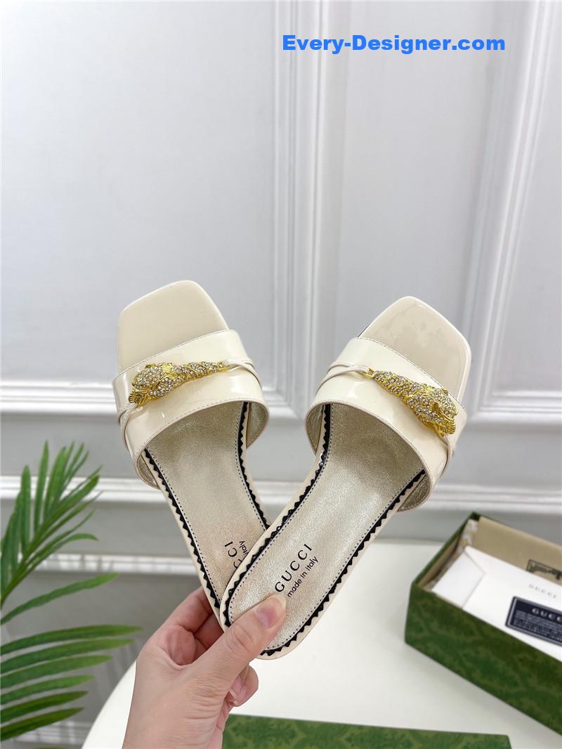 Gvc*1 new metal snake head slippers