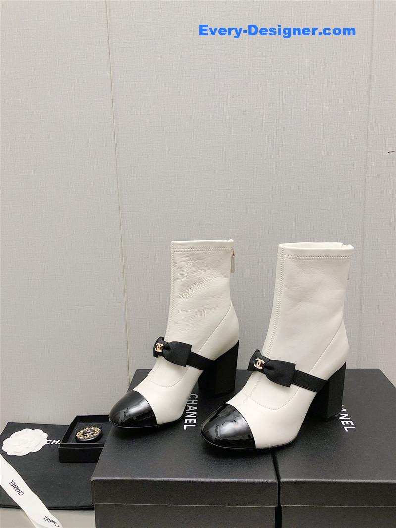 CC explosion bow snow white short boots