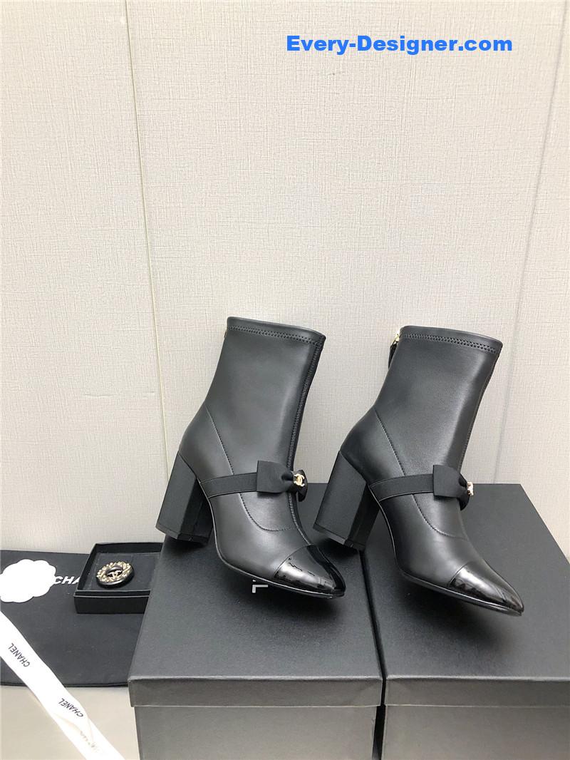 CC explosion bow snow white short boots