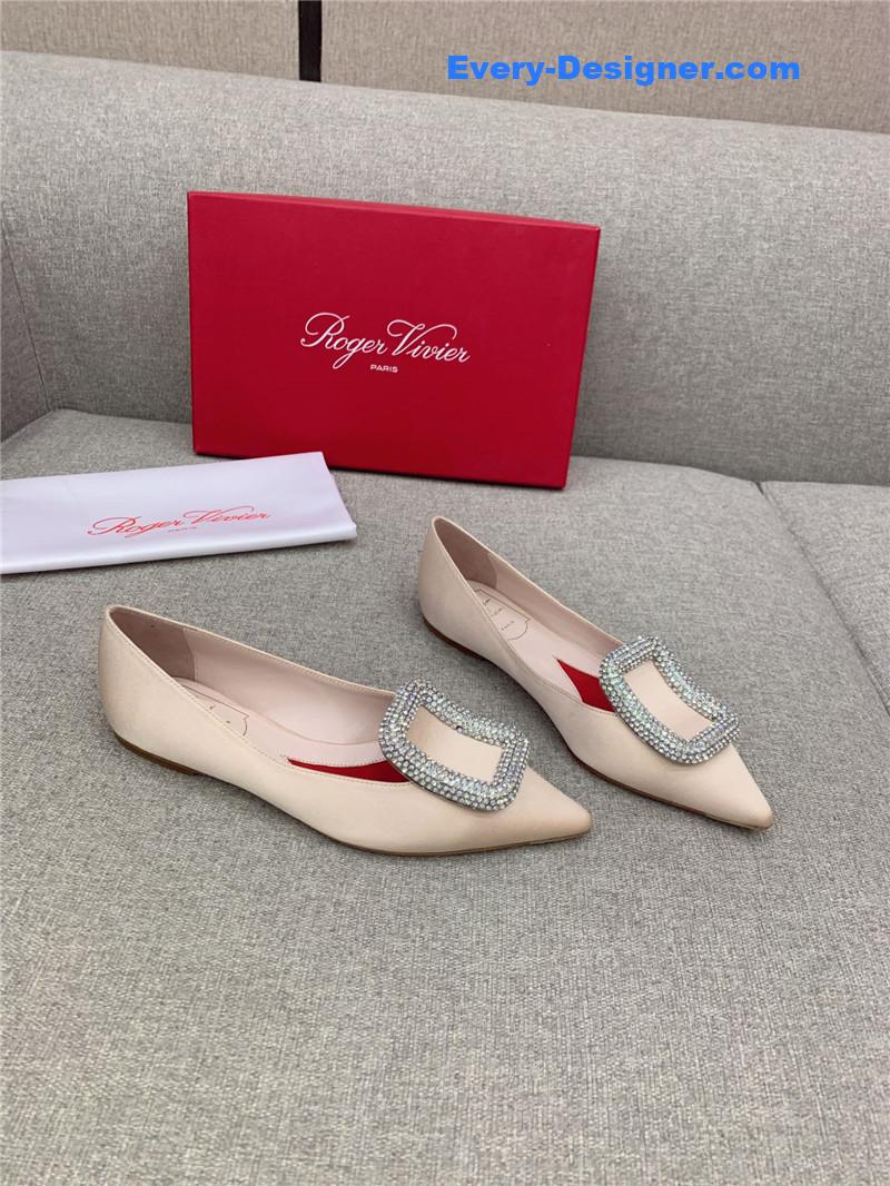 roger vivier classic D1am0nd buckle silk pumps