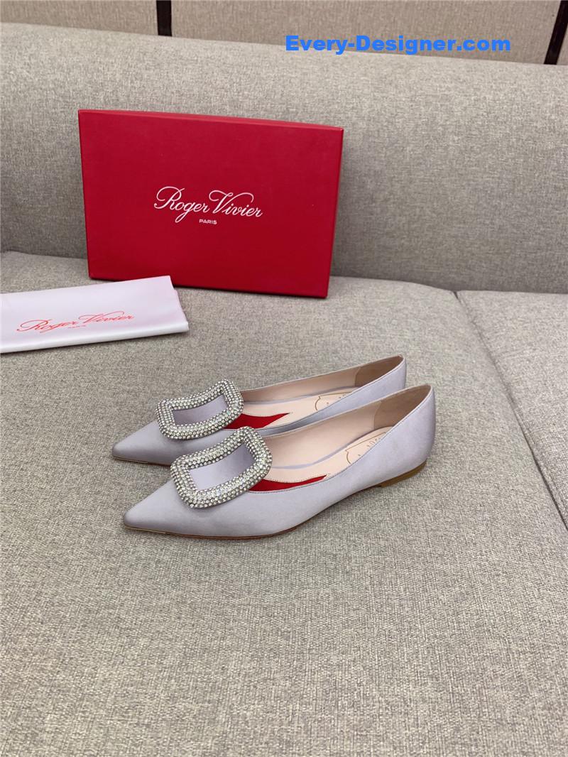 roger vivier classic D1am0nd buckle silk pumps