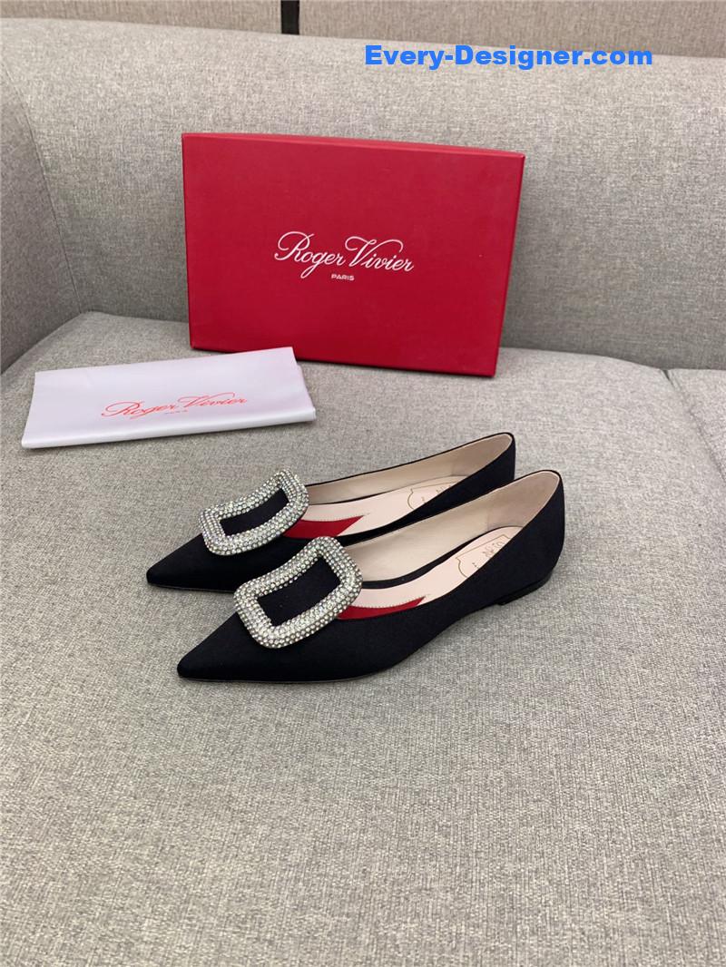 roger vivier classic D1am0nd buckle silk pumps