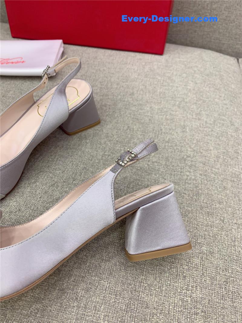 roger vivier classic D1am0nd buckle silk high heel pumps