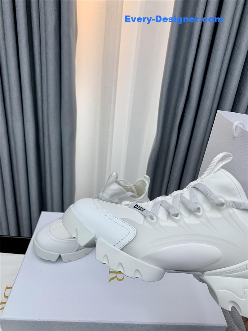 D10r top version daddy shoes