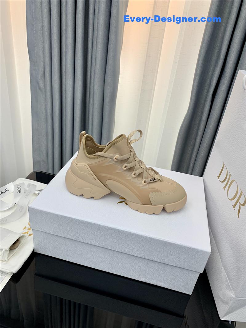 D10r top version daddy shoes