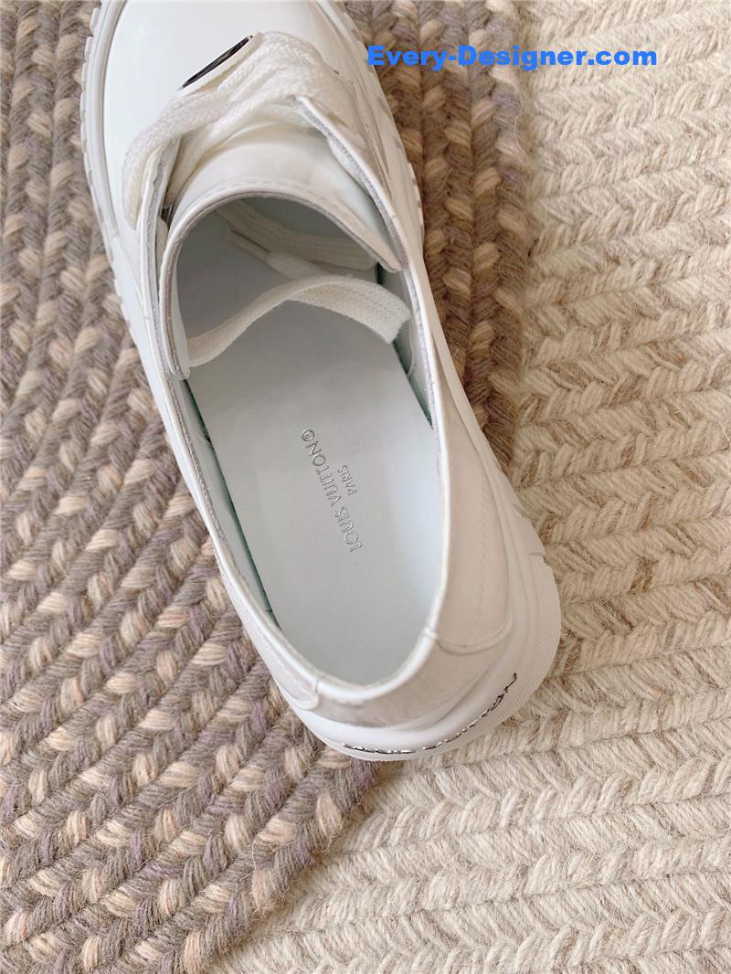 l0vis Vvtt0n lv mary jane shoes