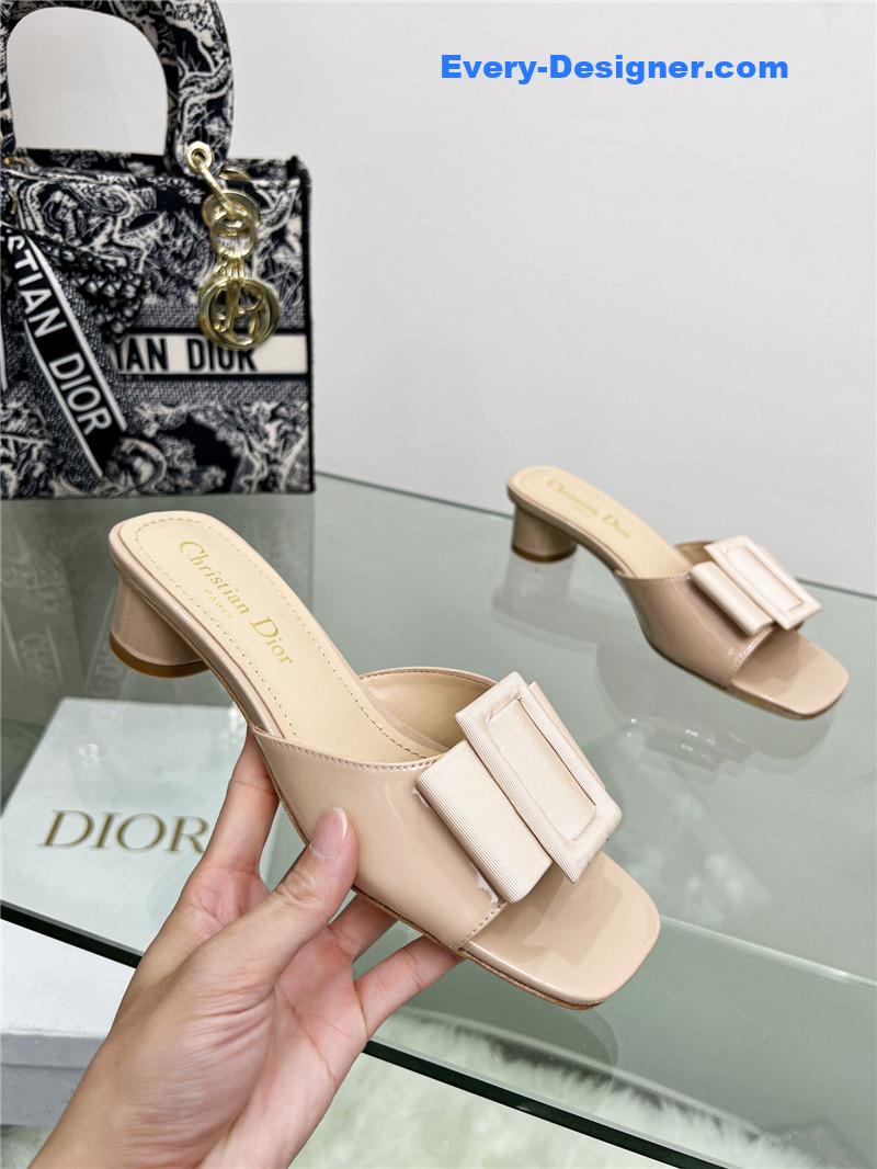 D10r pearl square buckle retro ballet high heels