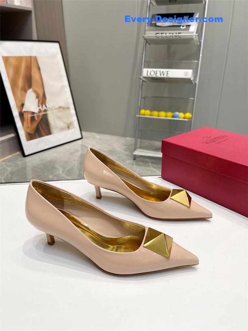 Va1e*ntin0 top rhinestone stud high heels