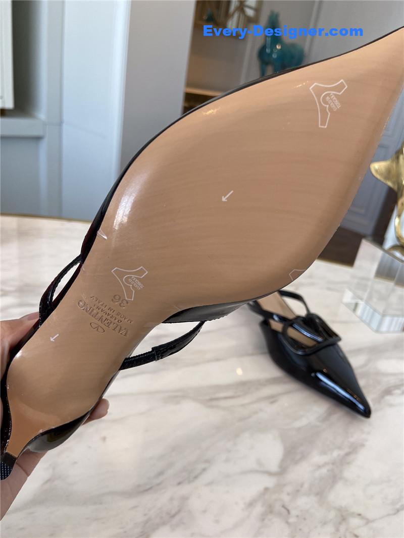 Va1e*ntin0 top sandals