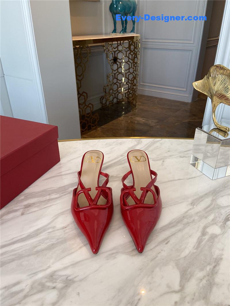 Va1e*ntin0 top sandals