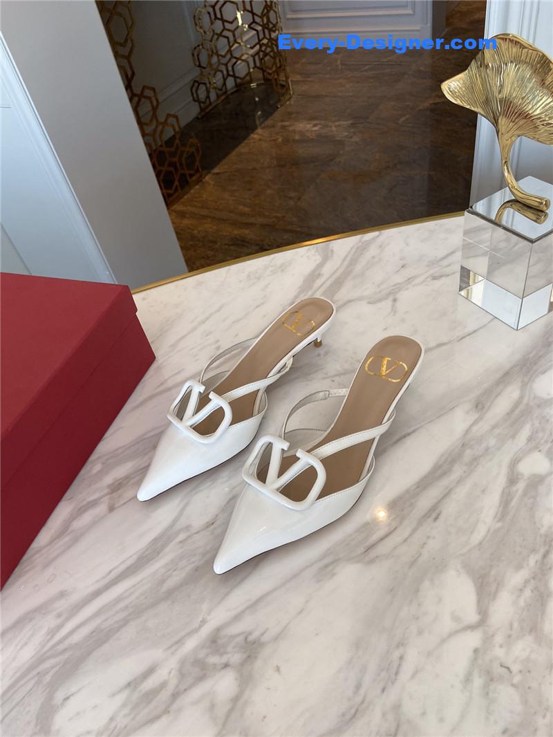 Va1e*ntin0 top sandals